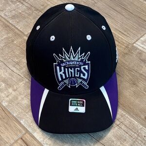 Adidas NWT Black and Purple Kings Hat.